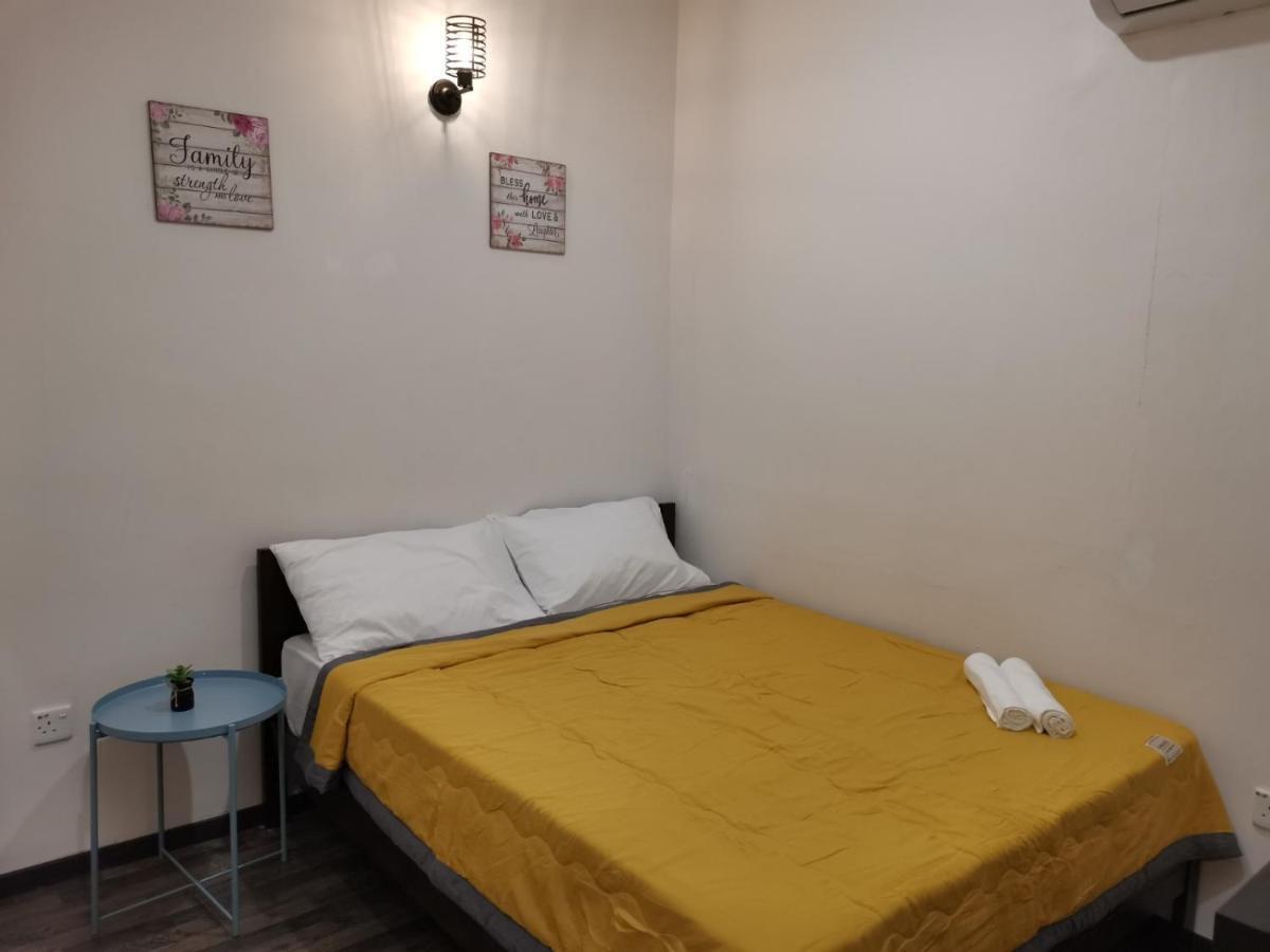 G Fortune Guest House+ George Town Exterior foto