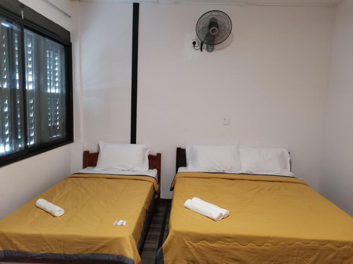 G Fortune Guest House+ George Town Exterior foto